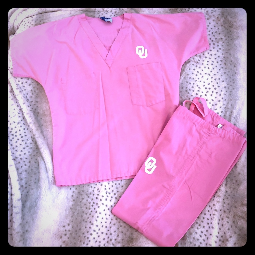 LANDAU “OU” Scrub Set